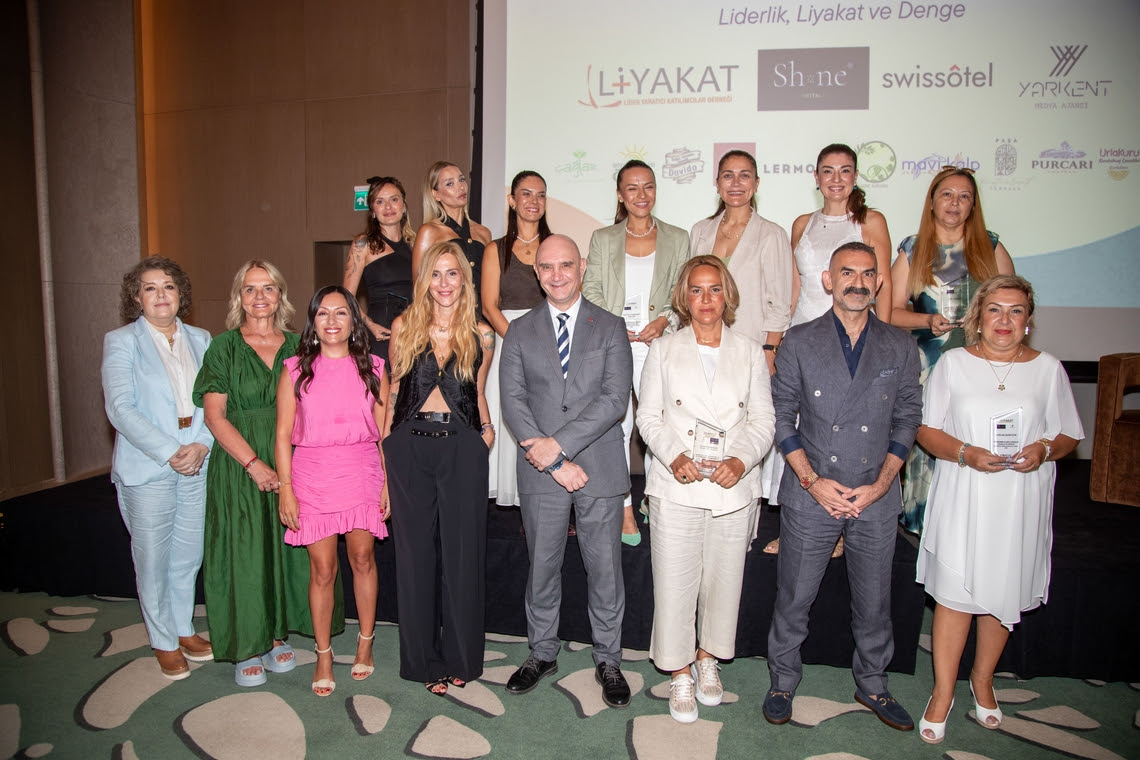 Turizmin Güçlü Kadınları Eşitlik İçin Bir Araya Geldi